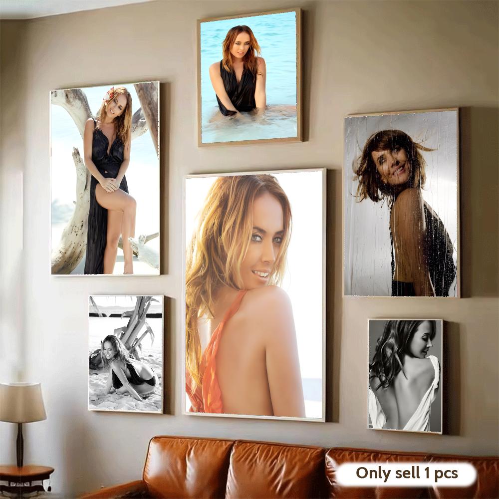 Singer Z-Zhanna F-Friske Poste - Home Decor Living Room Ideas ulasan dan harga